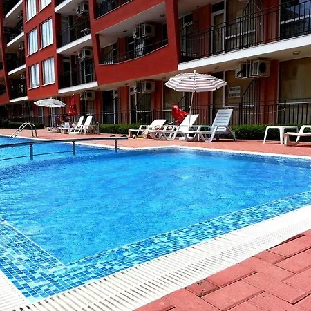 Studio 5 Sunset Beach 4 דירה *